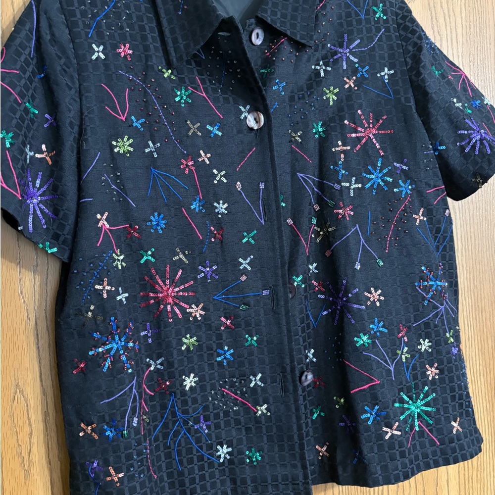 Embroidered women’s jacket.
